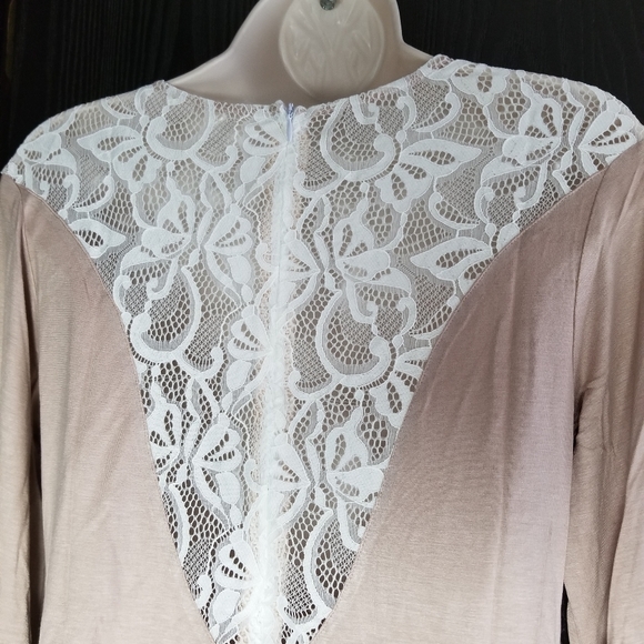 Cream tunic dress lace long sleeves available in Small and Medium - Picture 9 of 12